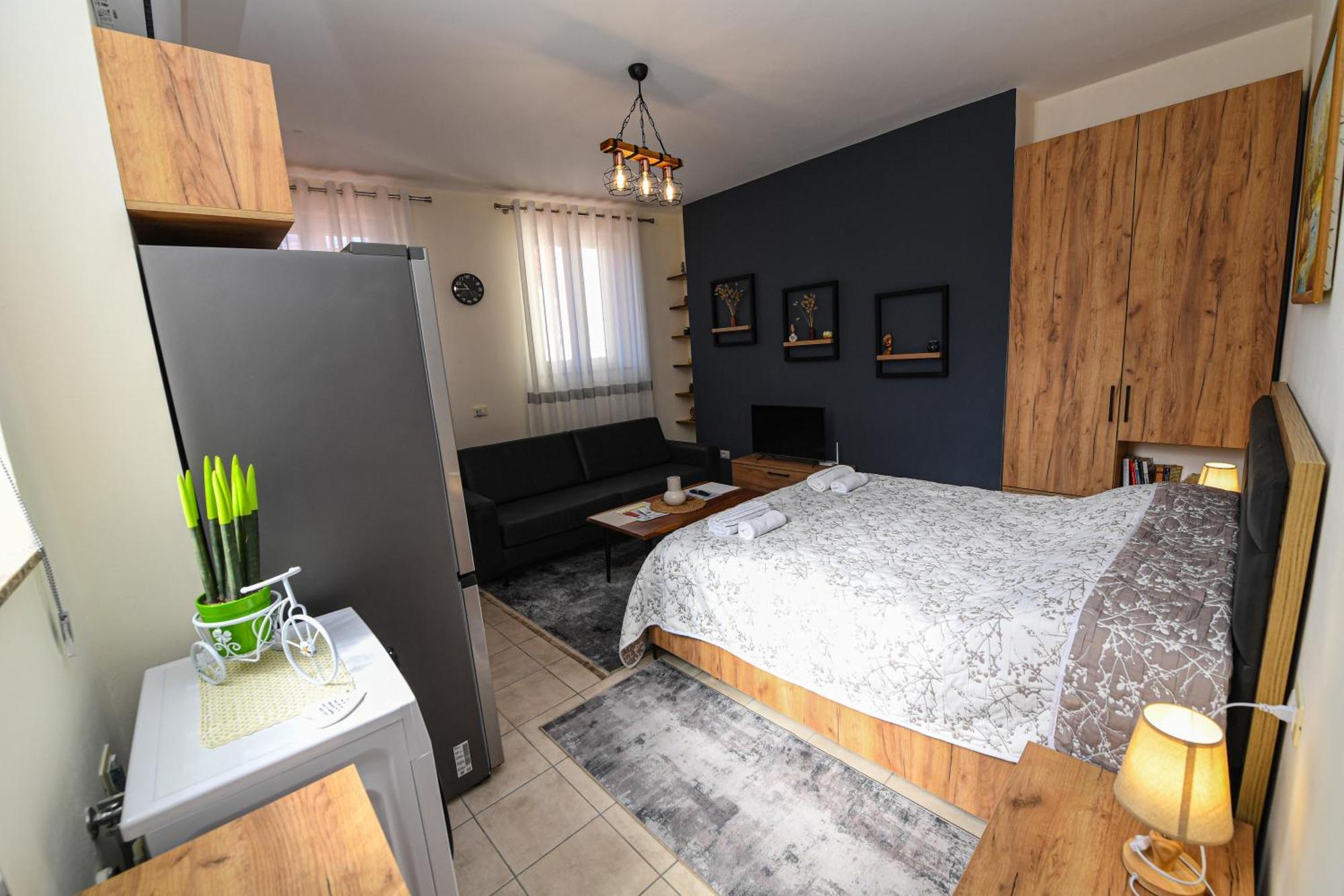 City Nest Shkodër Esterno foto